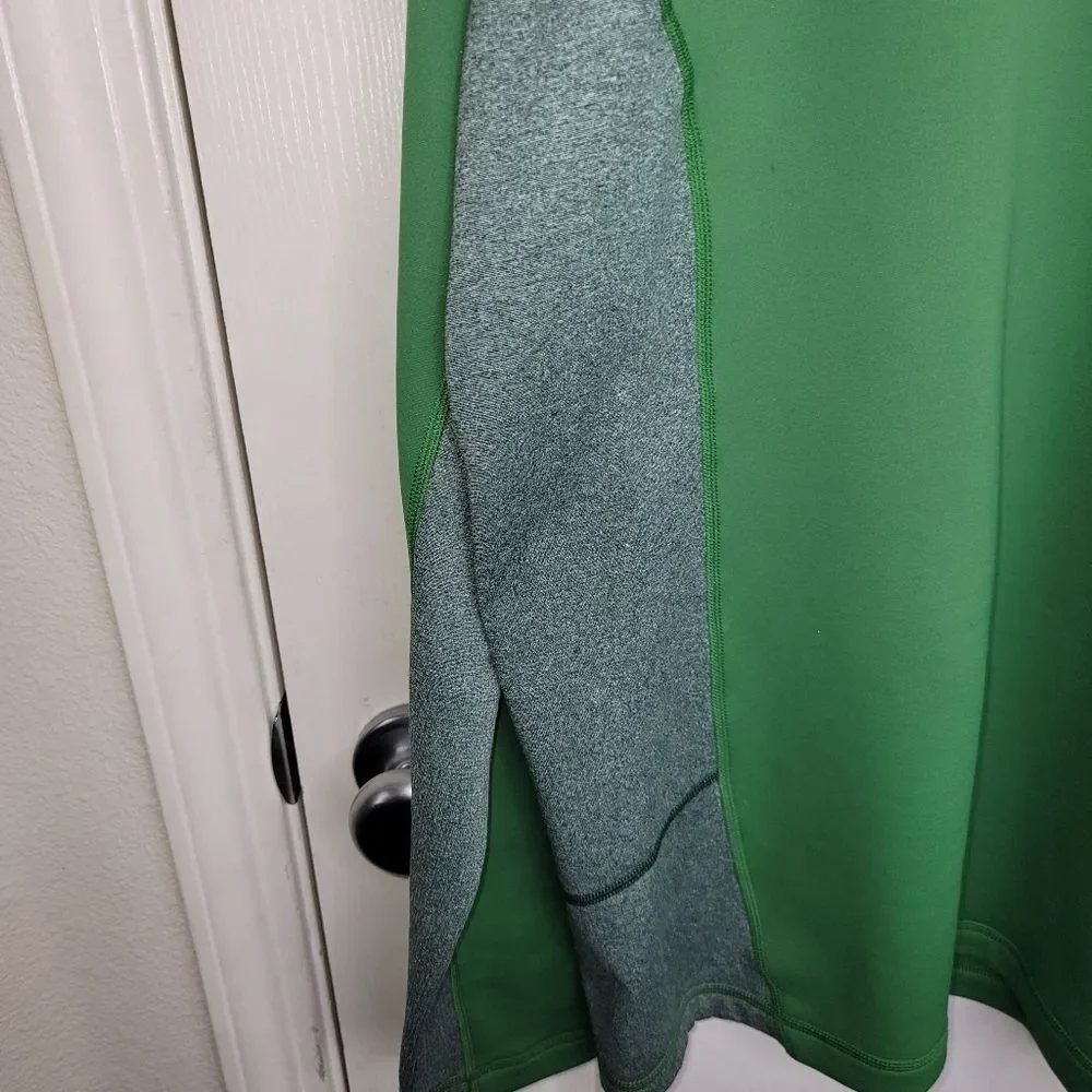 The North Face Men's Concavo 1/4 Zip Pullover green Large